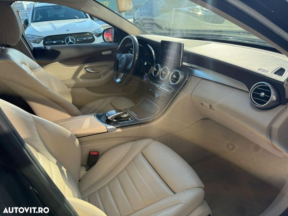 Mercedes-Benz C 220 d 4MATIC Aut. - 9