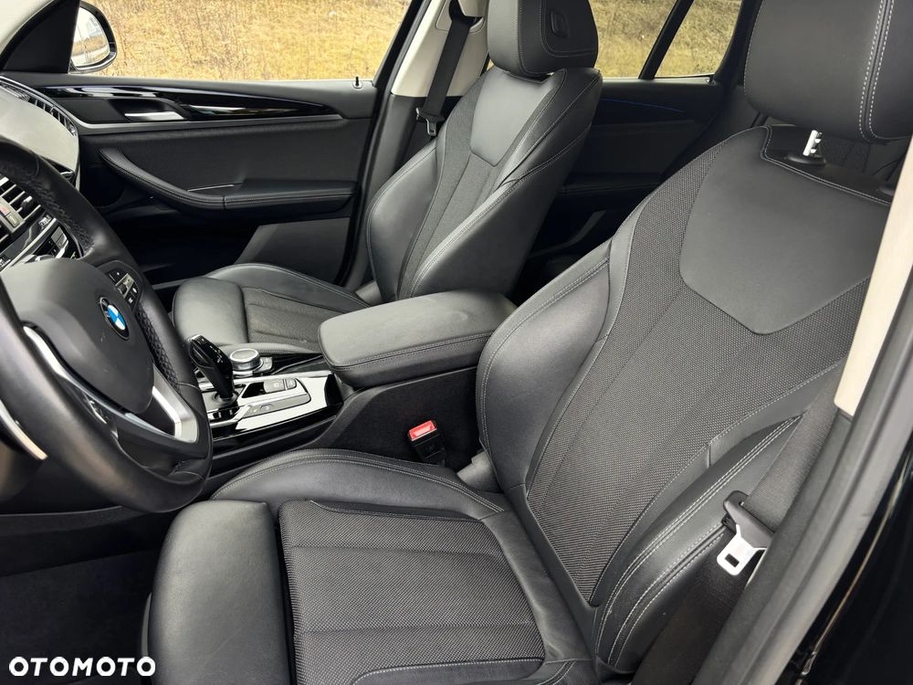 BMW X3 xDrive20d Luxury Line sport - 17