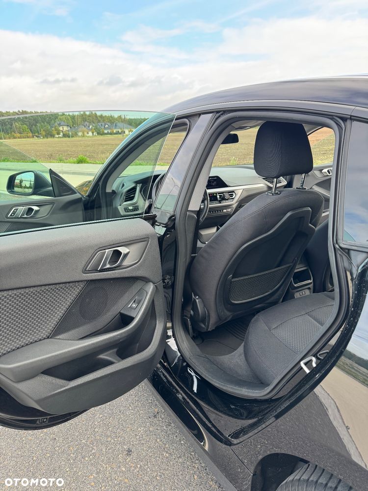 BMW Seria 2 216d Advantage - 4