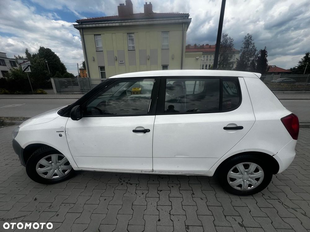 Skoda Fabia 1.4 16V Ambition - 2