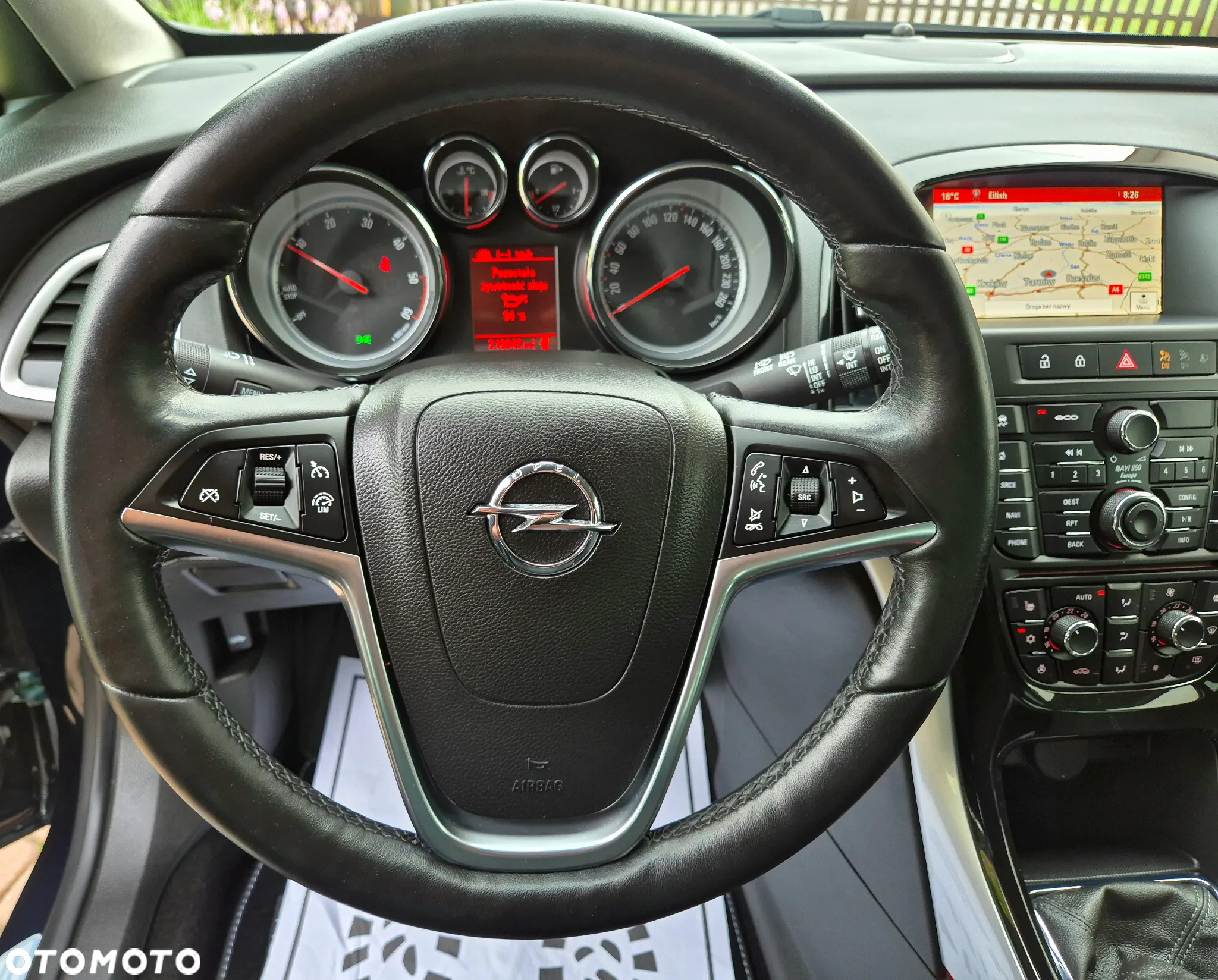 Opel Astra 2.0 CDTI Exklusiv - 32