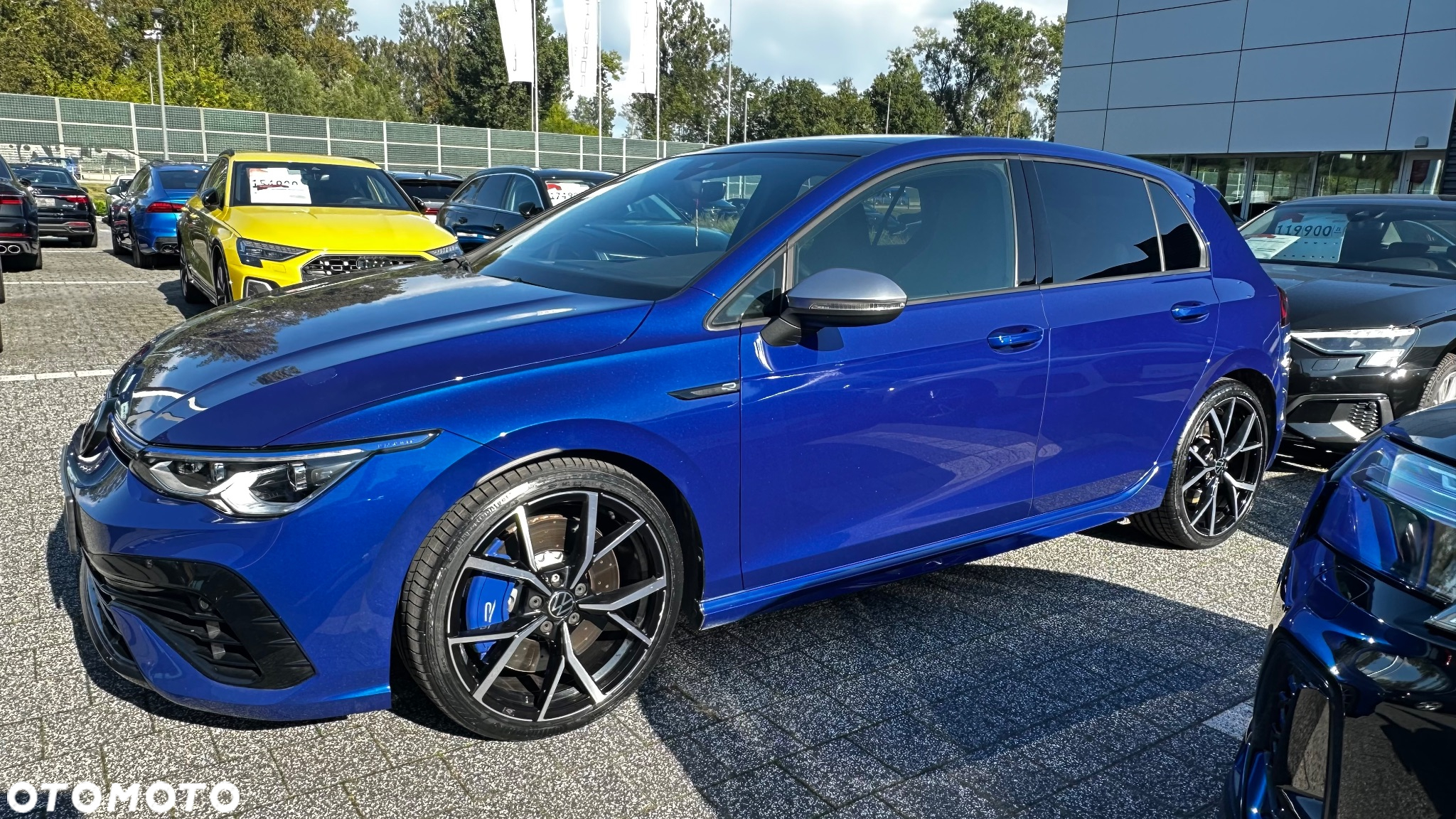 Volkswagen Golf VIII 2.0 TSI 4Motion R DSG - 6