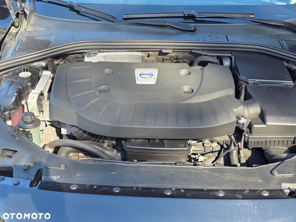 Volvo V60 D4 Geartronic Momentum - 7