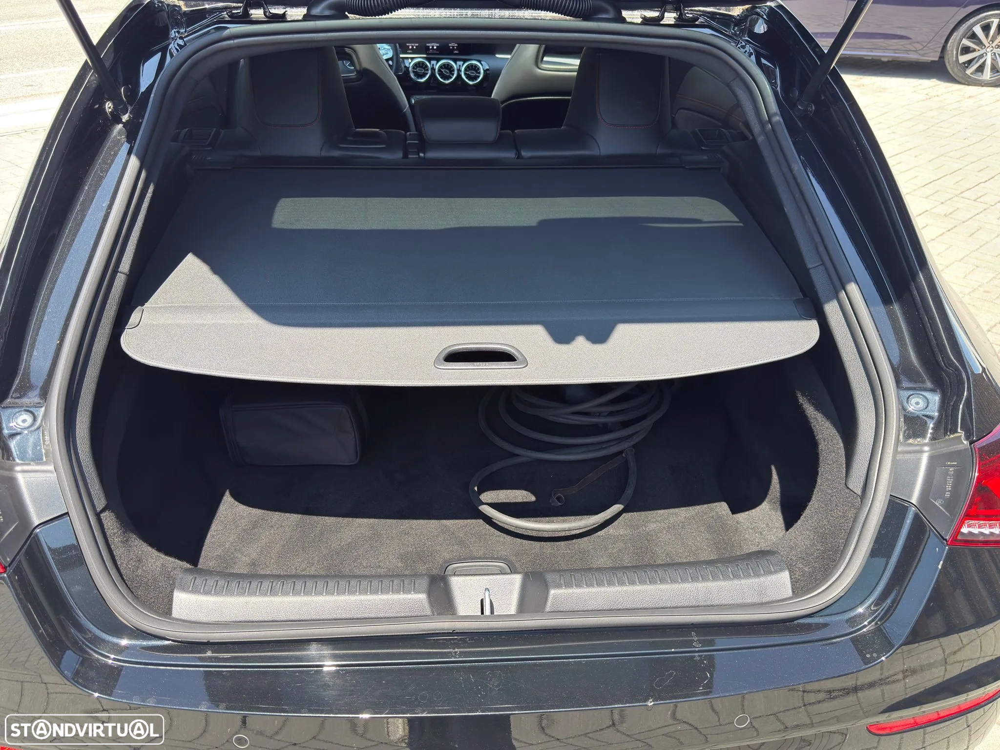 Mercedes-Benz CLA 250 e Shooting Brake AMG Line - 23
