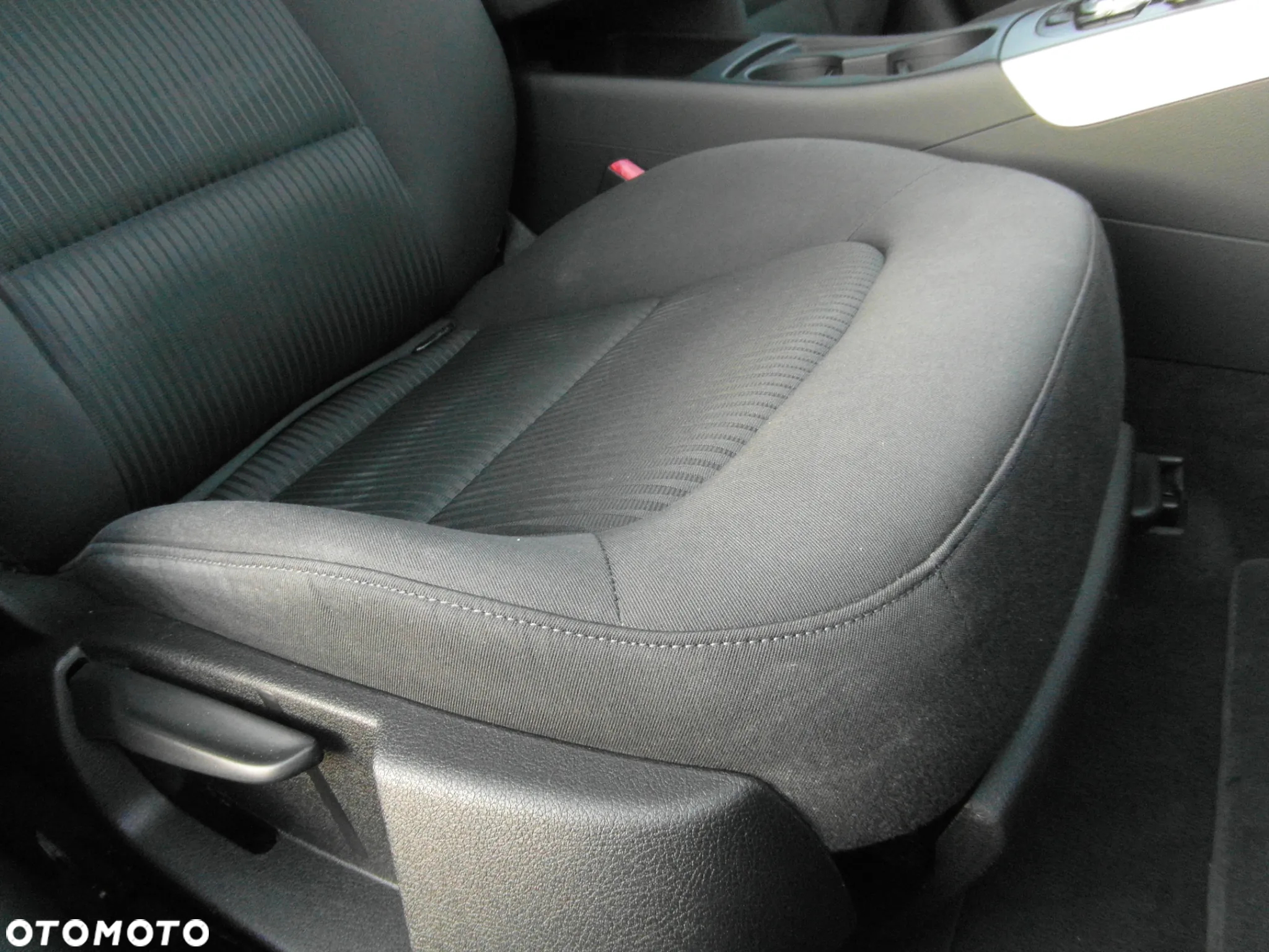 Audi A4 Avant 2.0 TDI DPF Attraction - 16