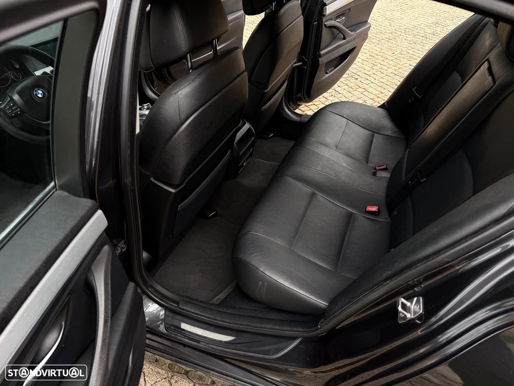 BMW 530 d Auto - 22