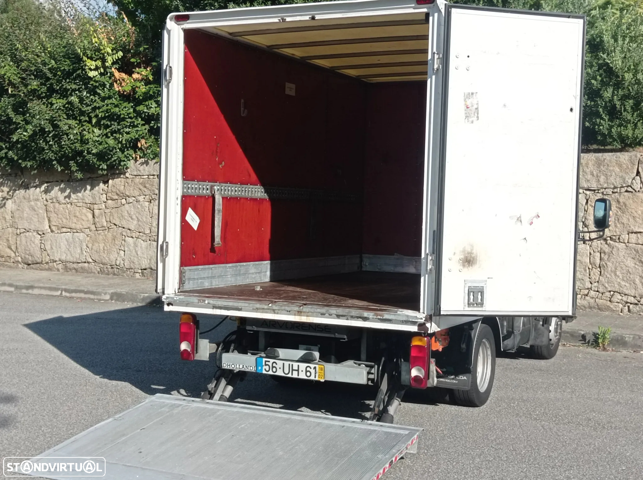 Nissan Cabstar/Plataforma de carga - 17