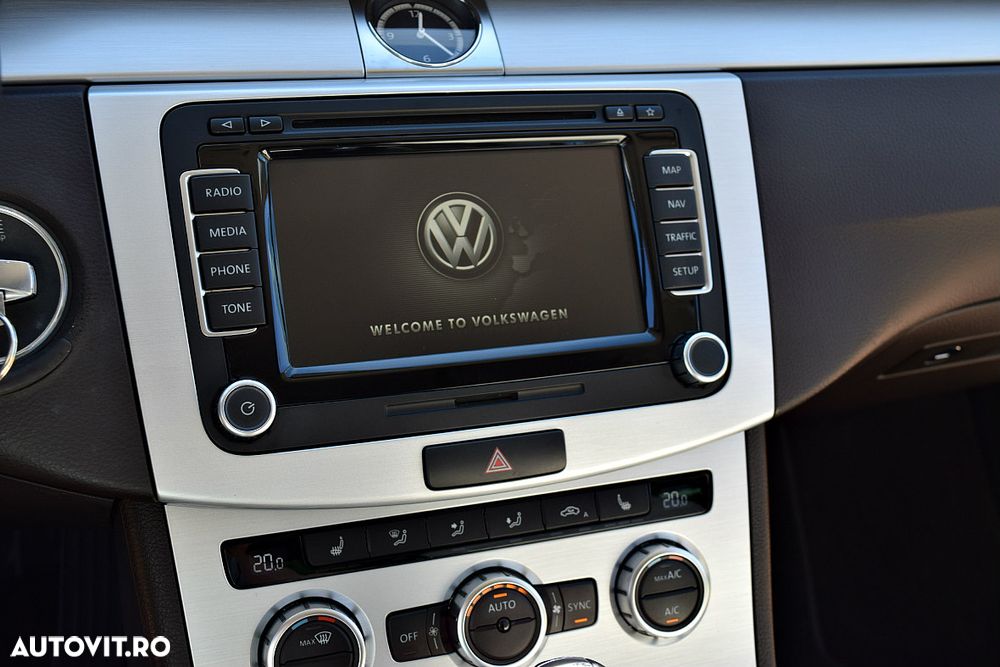 Volkswagen Passat 2.0 TDI DSG BlueMotion Technology Highline - 20