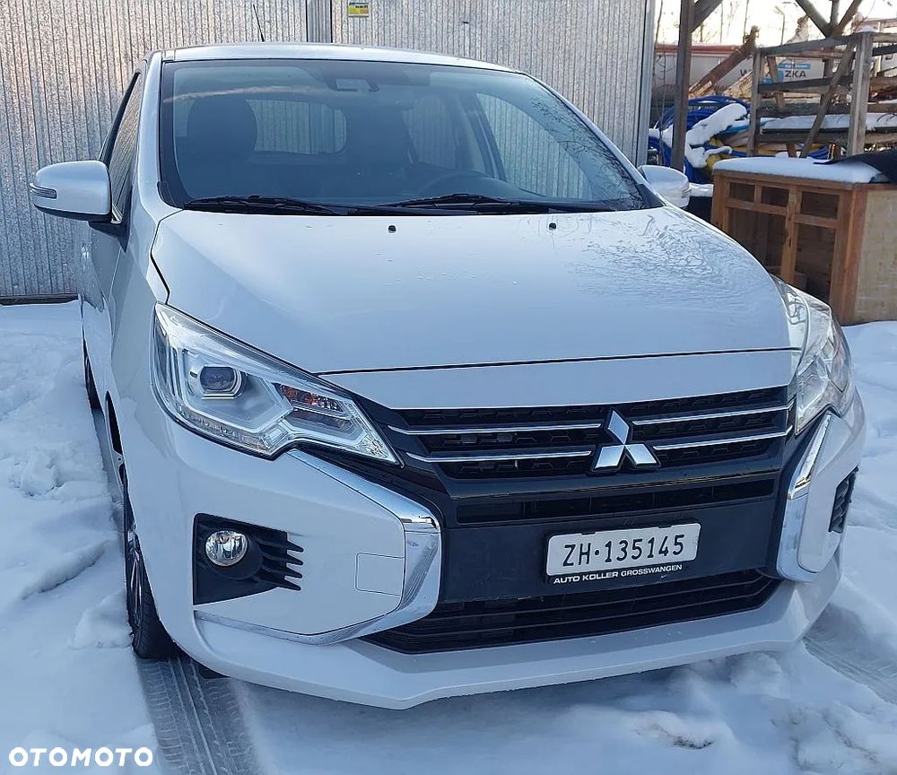 Mitsubishi Space Star AS&G 1.2 CVT Top - 3