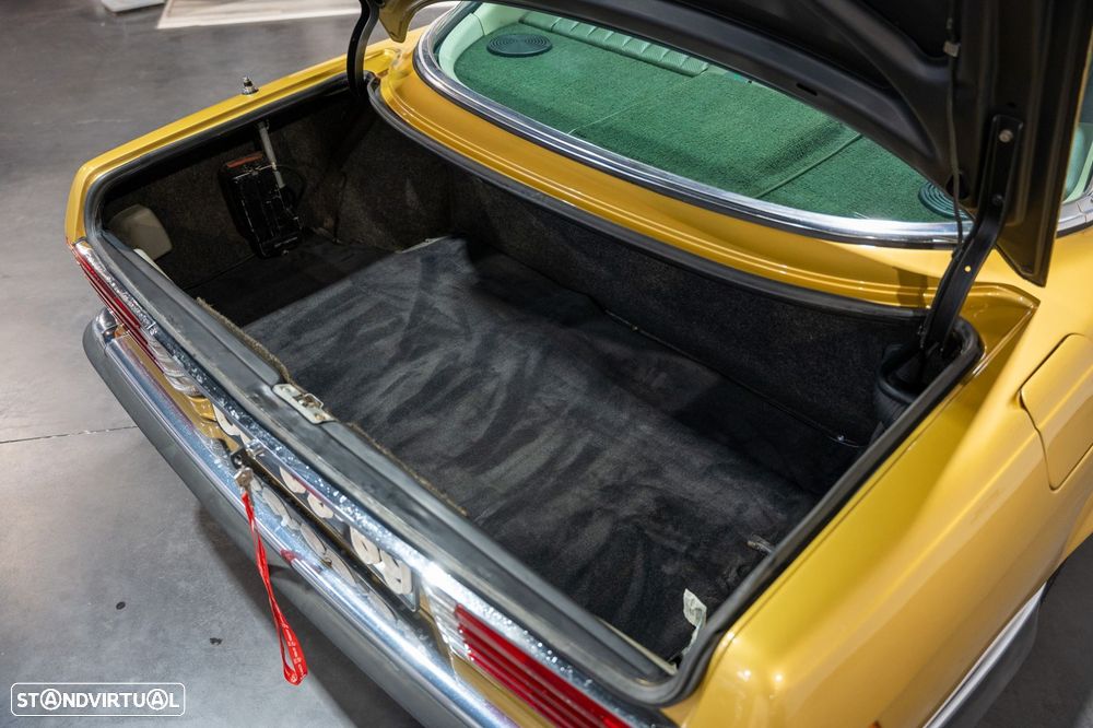 Mercedes-Benz SLC 350 - 21