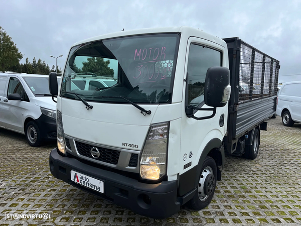 Nissan NT 400 3.0 130 cv