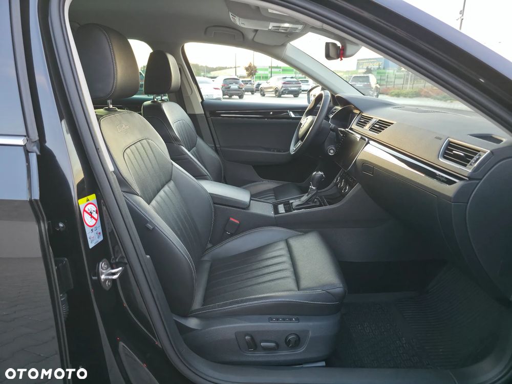Skoda Superb 2.0 TDI SCR 4x4 L&K DSG - 35