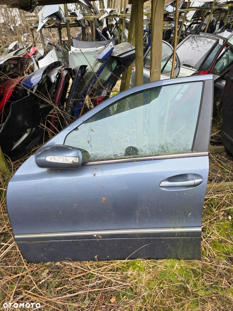 Drzwi LEWE PRZEDNIE MERCEDES E W211