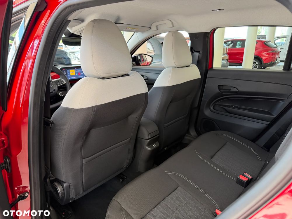 Fiat 600 1.2 Turbo Icon eDCT - 11
