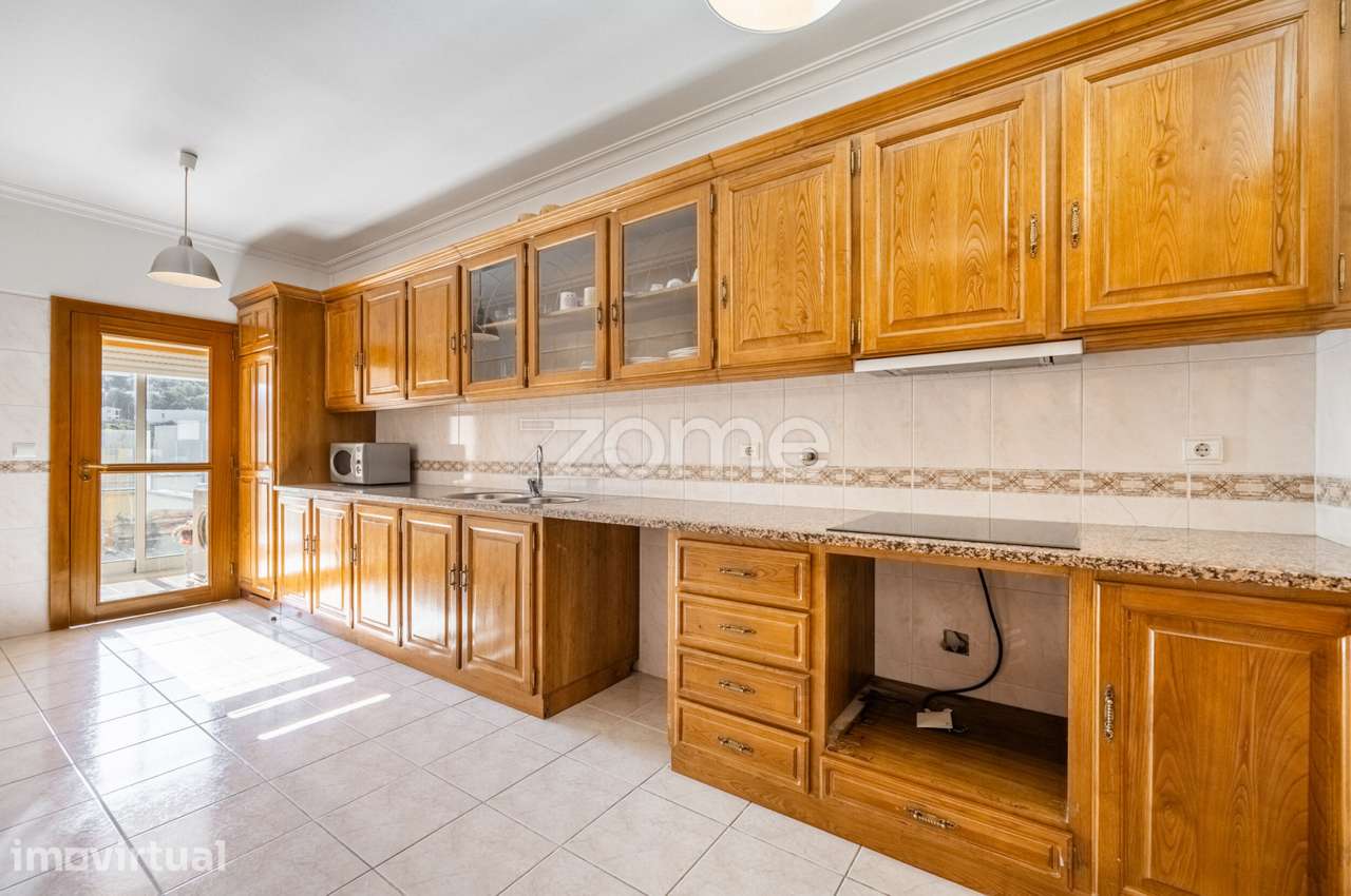 Apartamento T2 com terraço e vista Rio Vez em Arcos de Valdevez