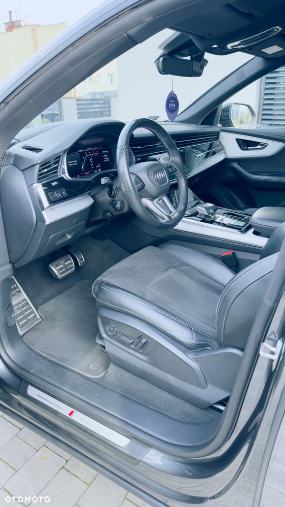 Audi Q8 - 19