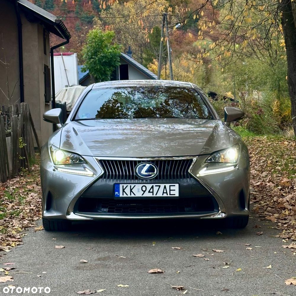 Lexus RC
