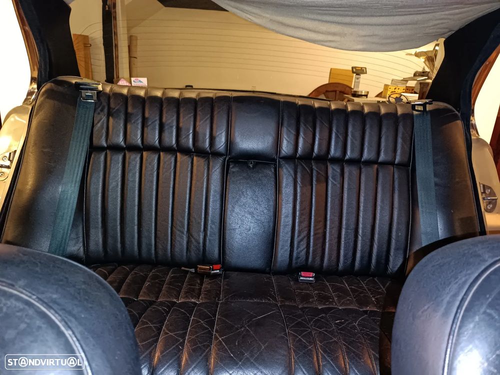 Daimler Sovereign - 17