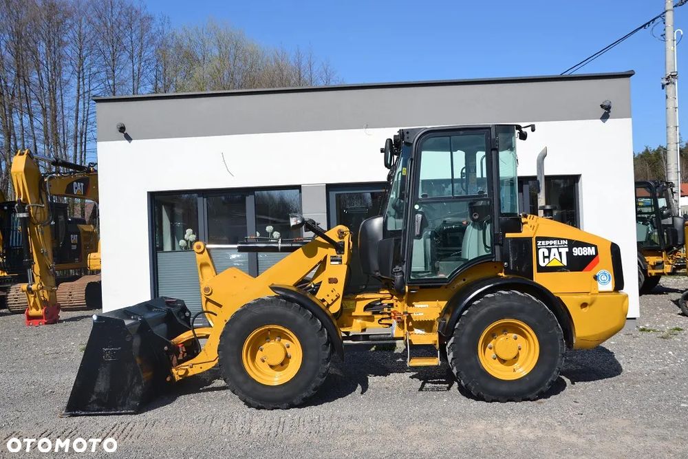 Caterpillar 908 M - 4
