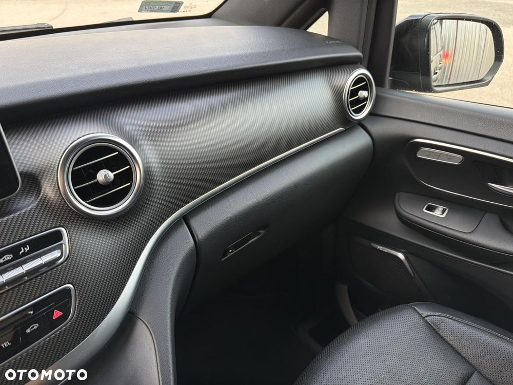 Mercedes-Benz Klasa V - 27