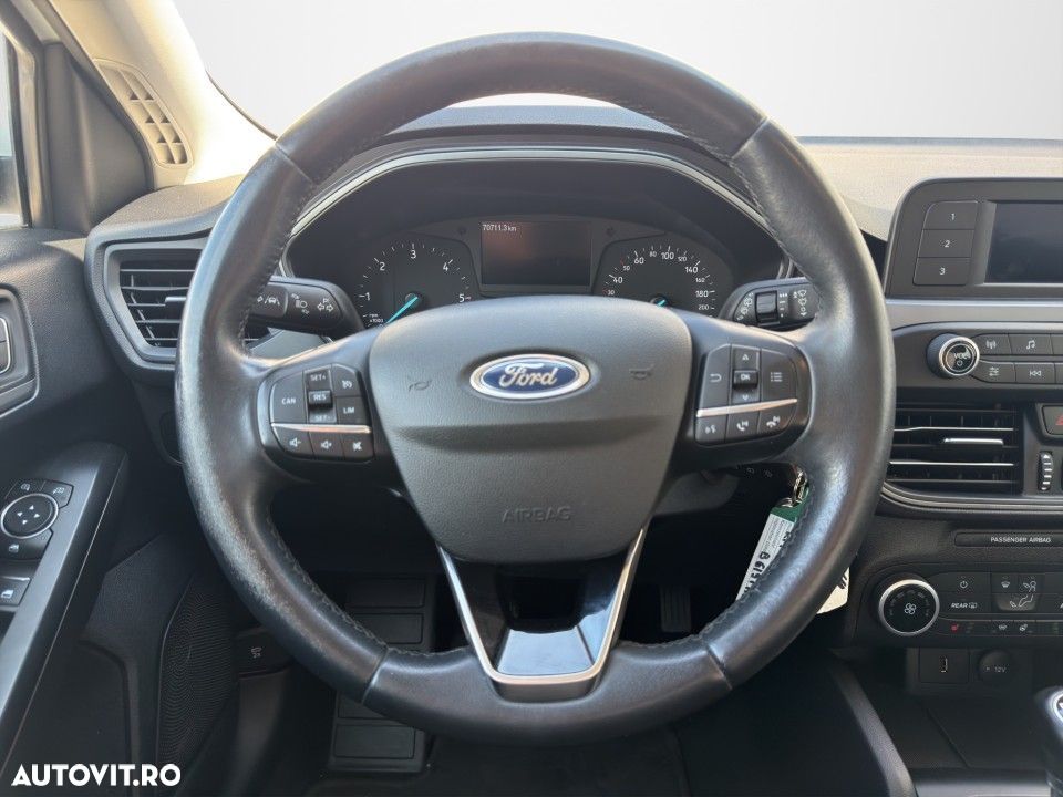 Ford Focus - 15