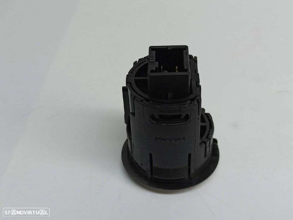 INSERIR INTERRUPTOR DE PARADA NISSAN JUKE (F15) ACENTA - 6