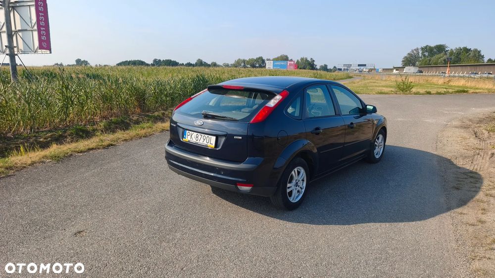 Ford Focus 1.6 TDCi Ambiente - 5