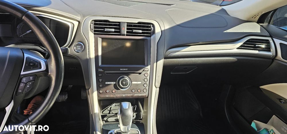 Ford Mondeo 2.0 HEV Vignale - 6