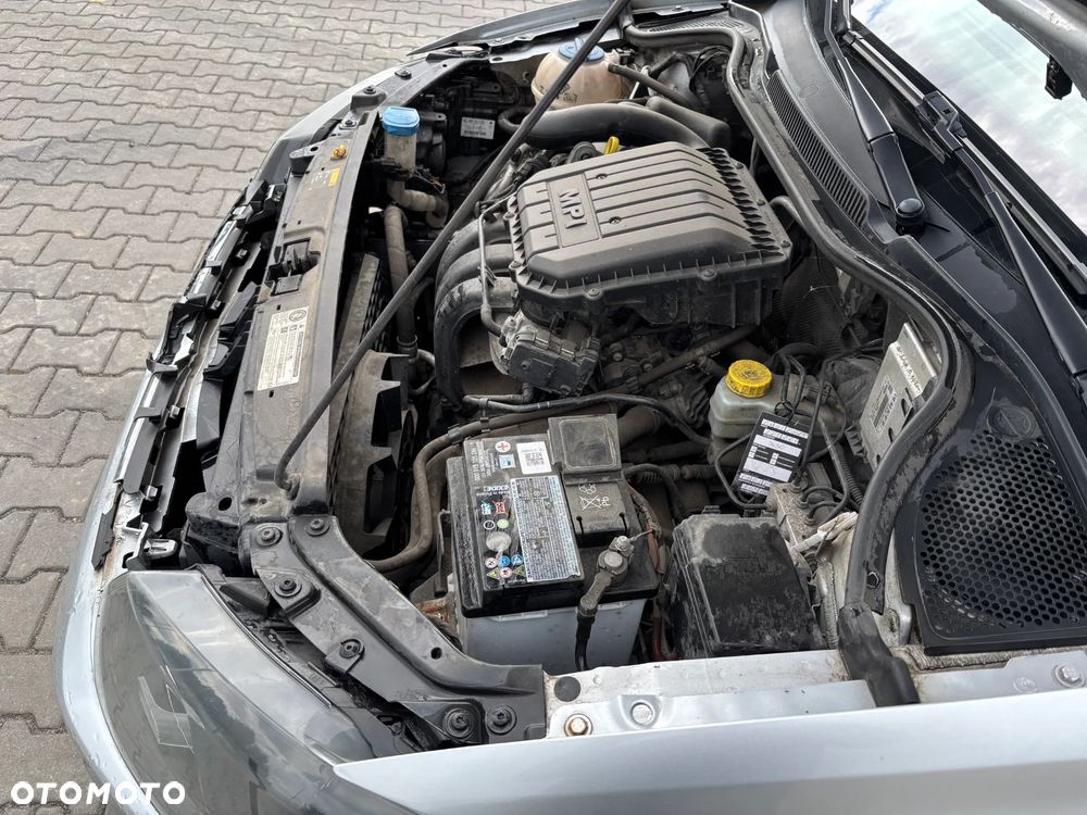 Volkswagen Polo 1.0 Trendline - 17