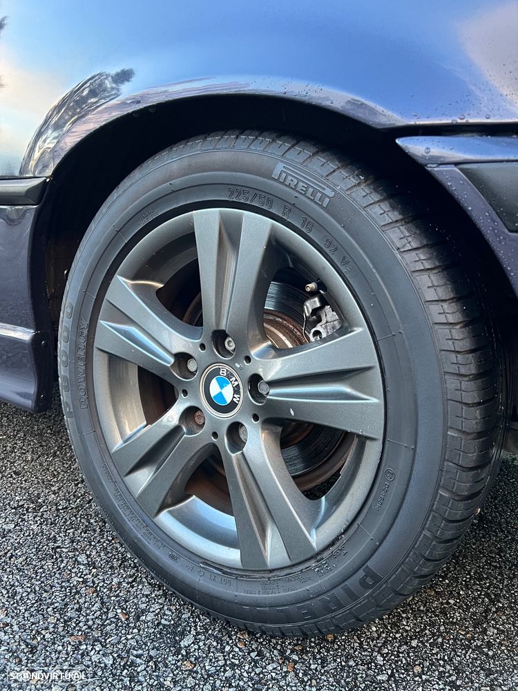 BMW 318 iS Coupé - 6