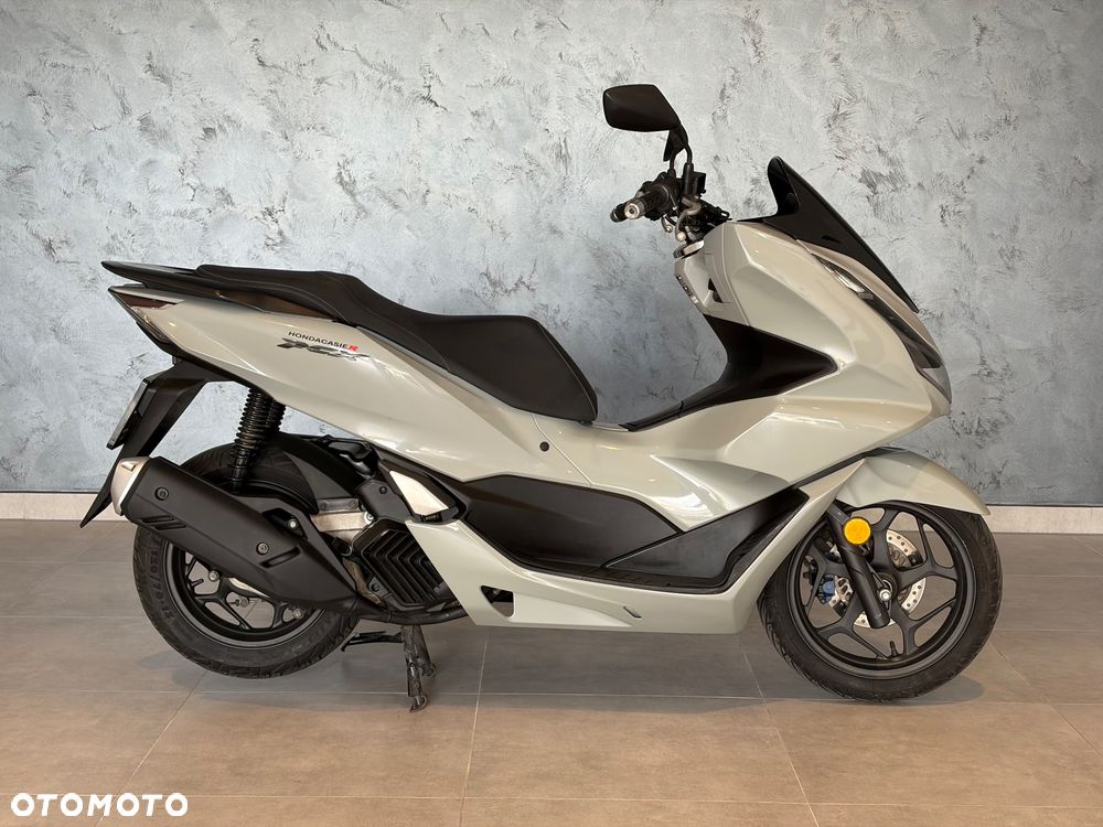 Honda PCX - 1