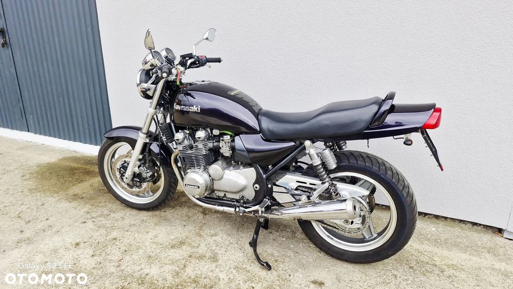 Kawasaki Zephyr - 23