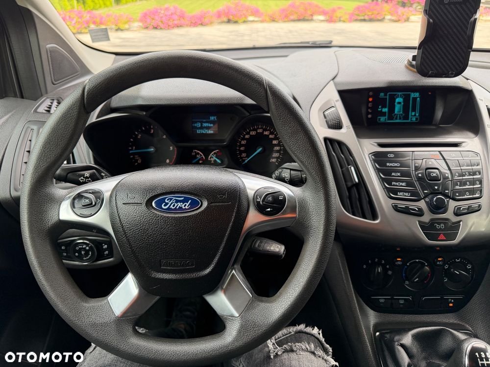 Ford Connect - 32