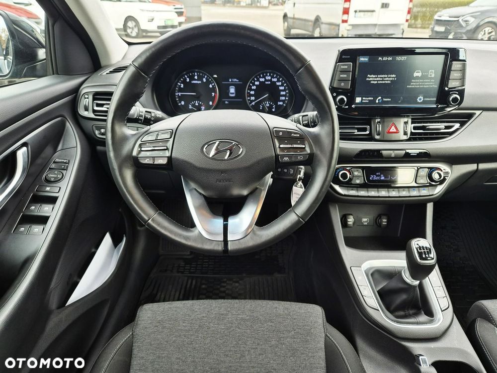 Hyundai i30 1.5 T-GDI 48V Smart - 36