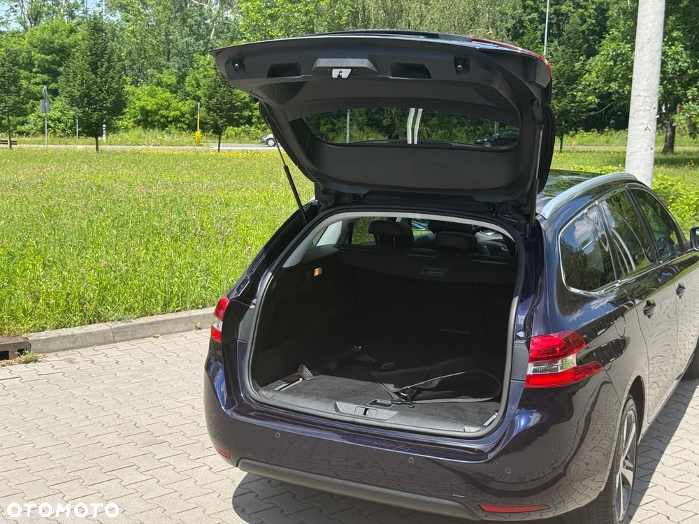 Peugeot 308 BlueHDi FAP 150 Stop & Start Allure - 13