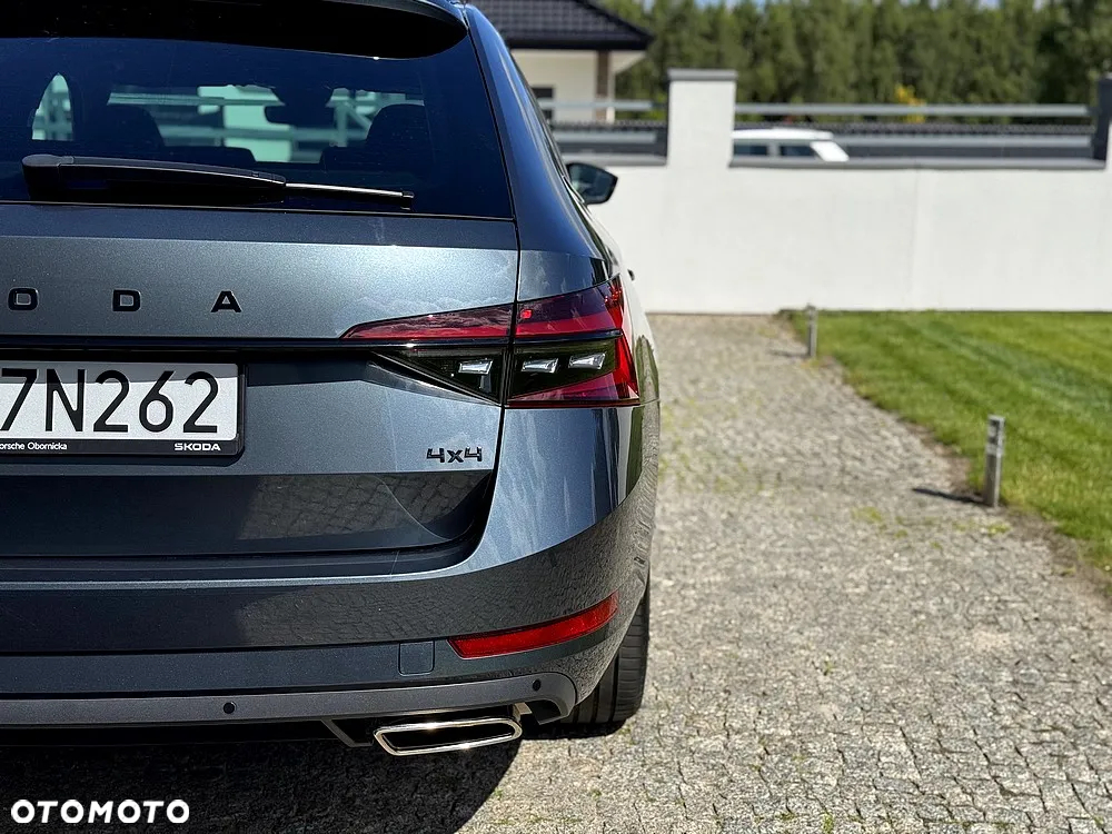 Skoda Superb 2.0 TSI 4x4 Sportline DSG - 18