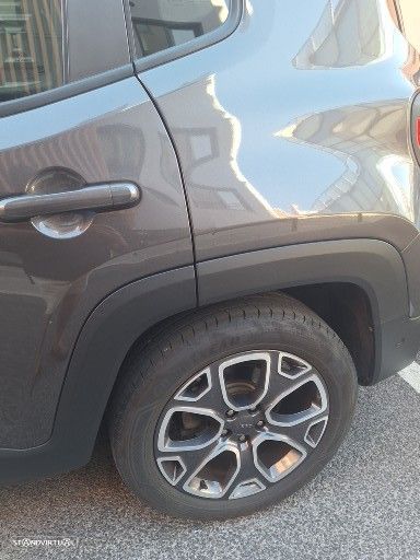 Jeep Renegade - 12