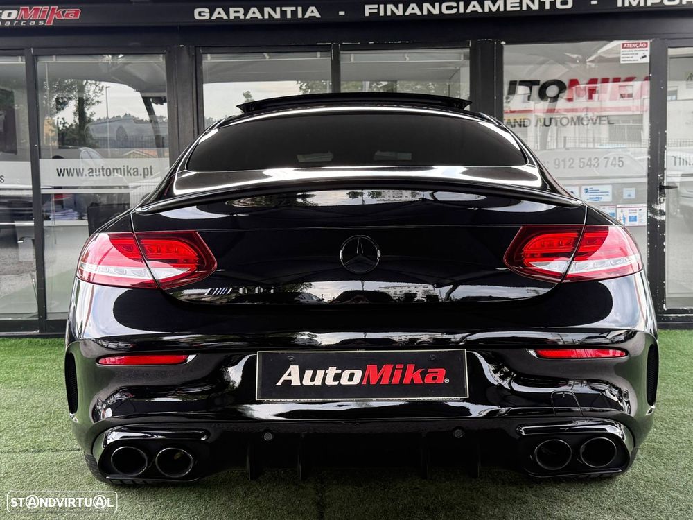 Mercedes-Benz C 200 AMG Line - 24