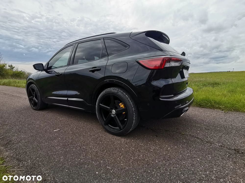 Ford Kuga 2.5P PHEV FWD ST-Line X - 20