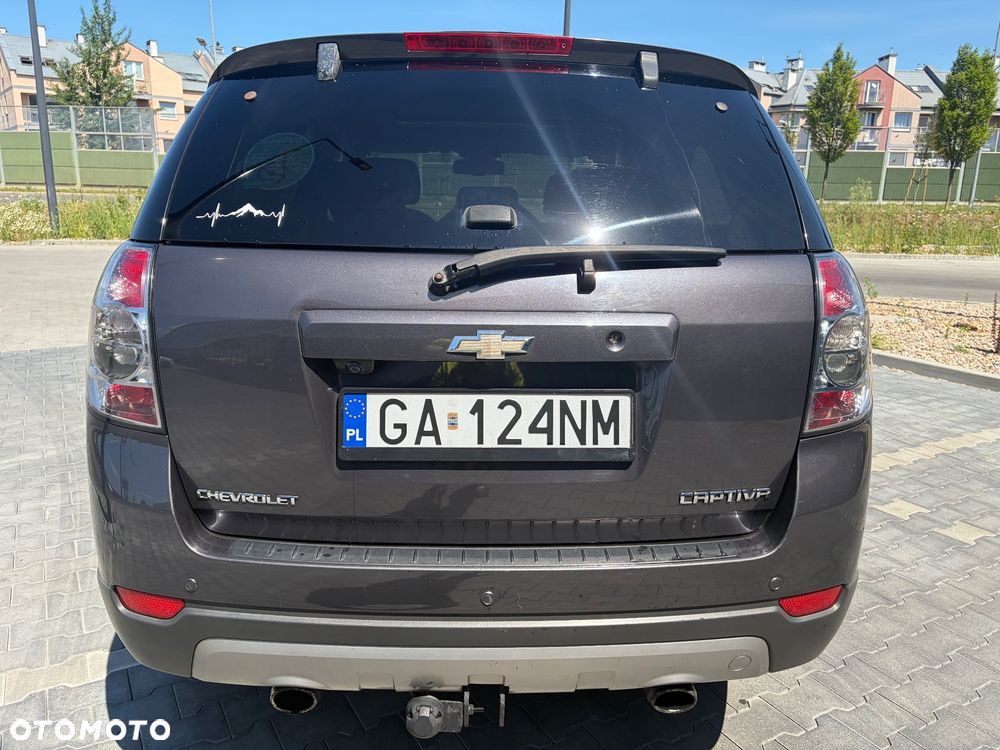 Chevrolet Captiva 2.2 D LTZ - 6