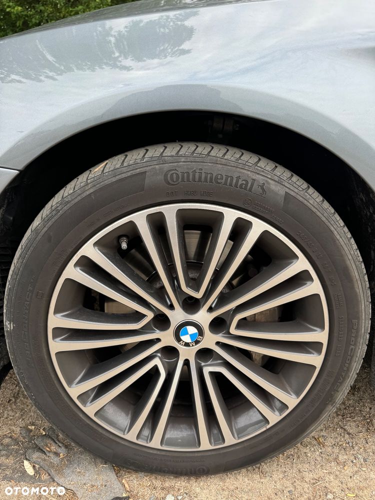 BMW Seria 5 530i xDrive Sport Line - 35