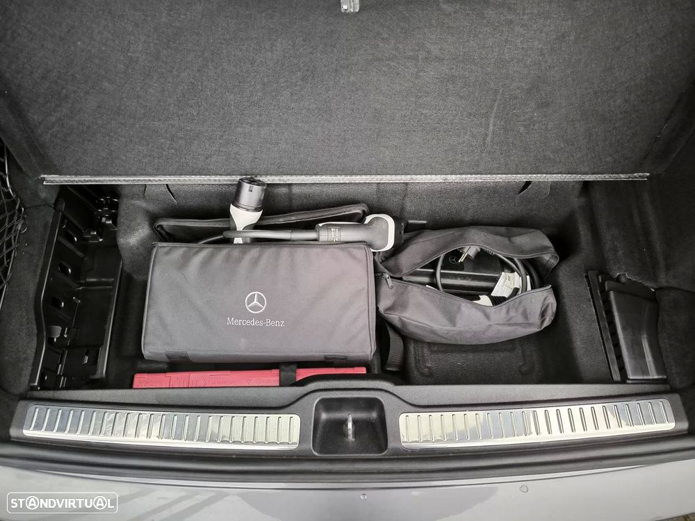 Mercedes-Benz GLC 300 e 4Matic - 8