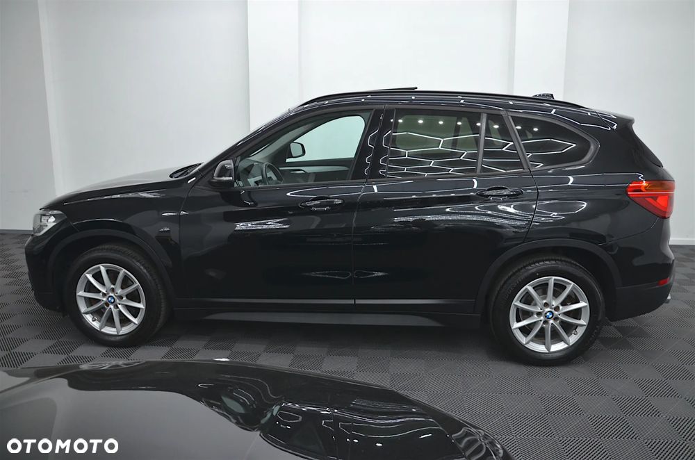 BMW X1 sDrive18i Advantage - 5