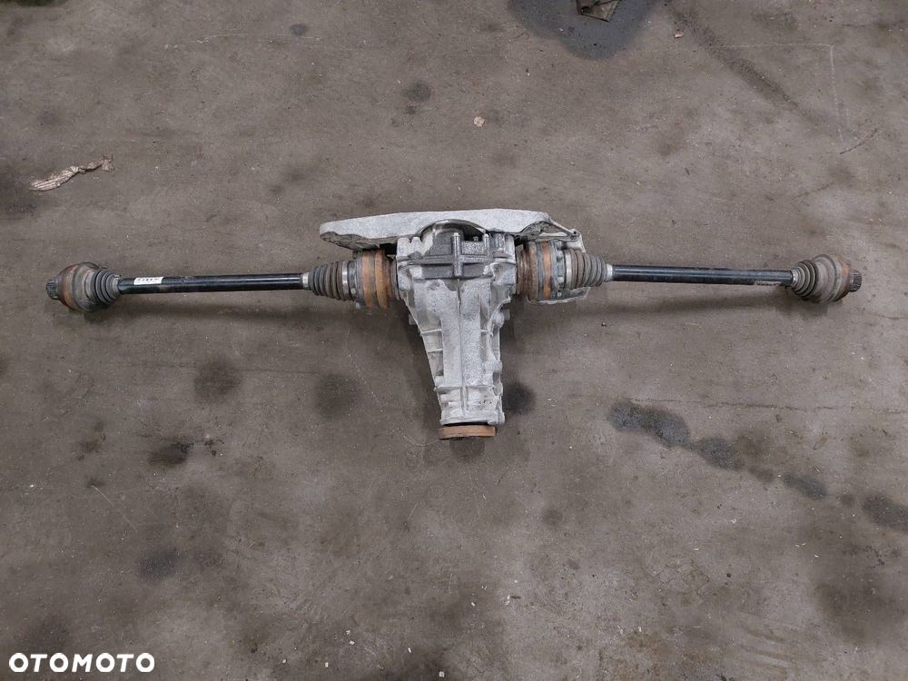 DYFERENCJAŁ DYFER AUDI Q5 8R 4460310067 8K0599287C 8R0501203C - 1
