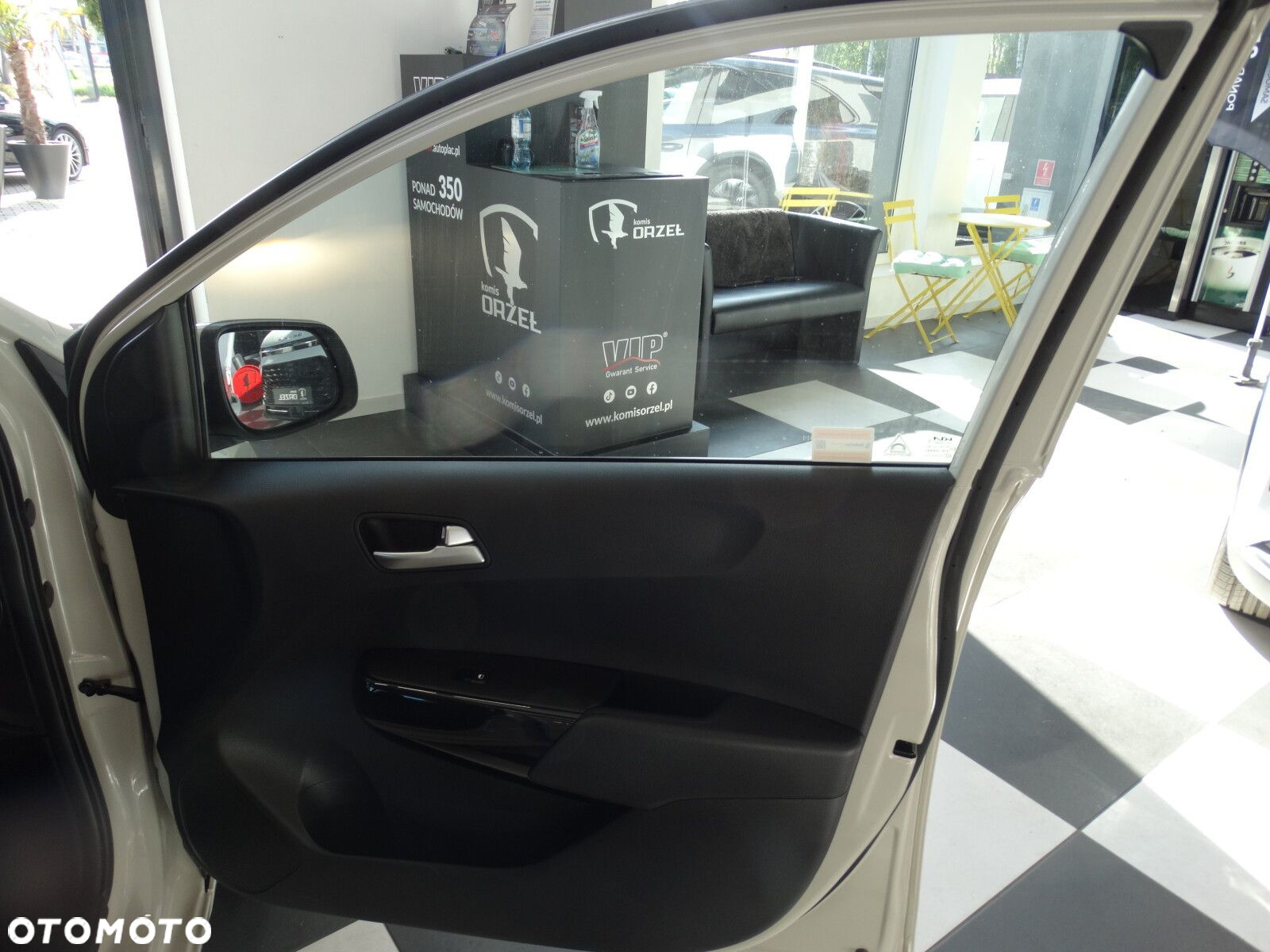 Kia Picanto - 37