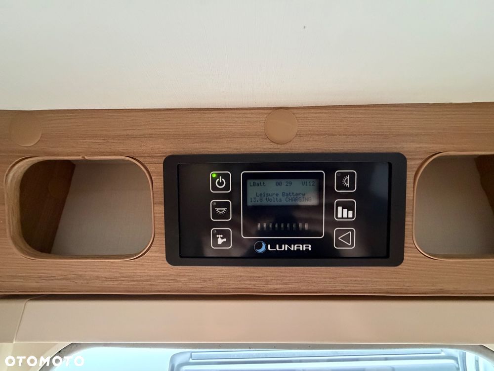 Lunar Quasar 462 - 29