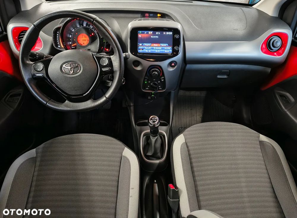 Toyota Aygo x-style - 13