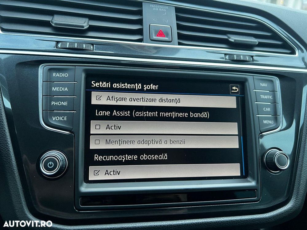 Volkswagen Tiguan - 26