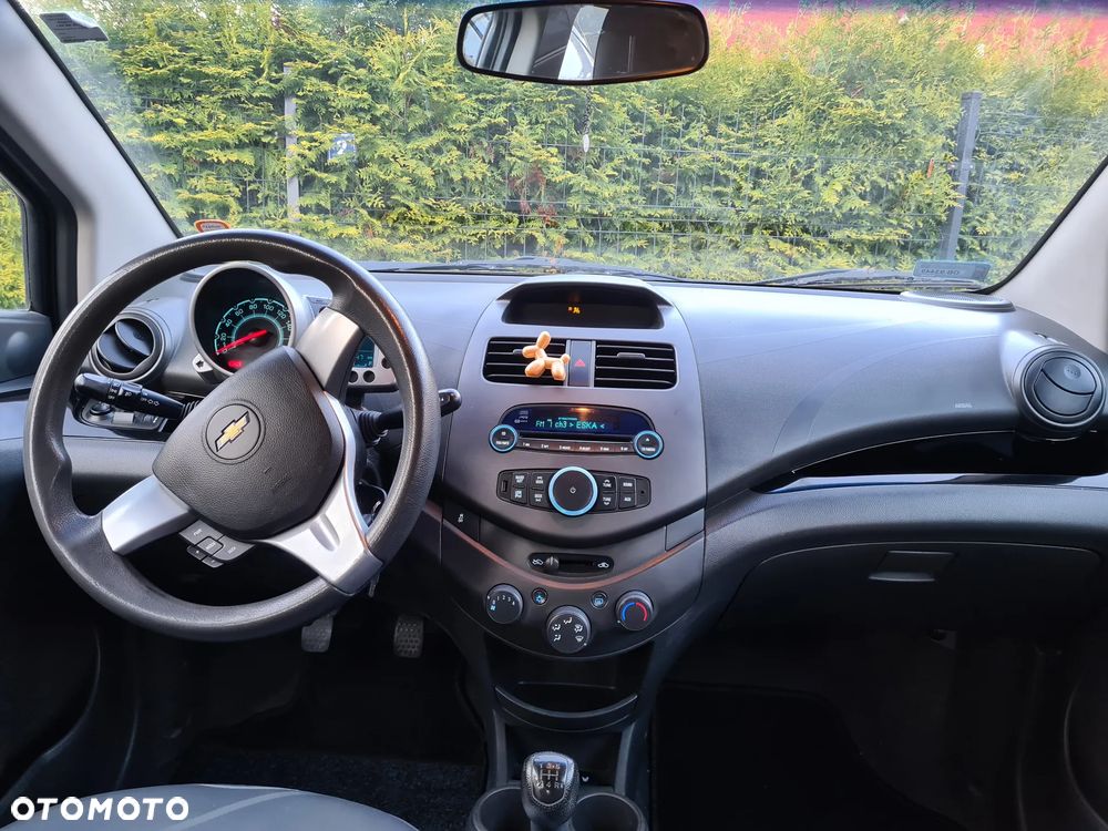 Chevrolet Spark 1.0 LS+ - 9
