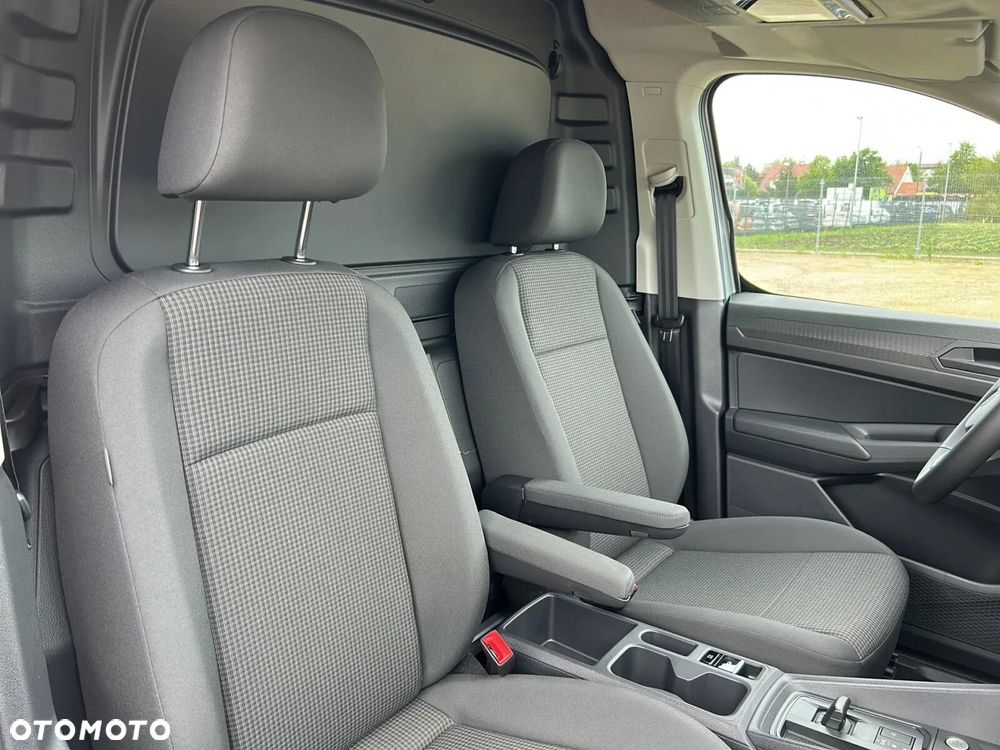 Volkswagen Caddy Maxi Cargo AUTOMAT, diesel 2.0 TDI 122 KM - 15